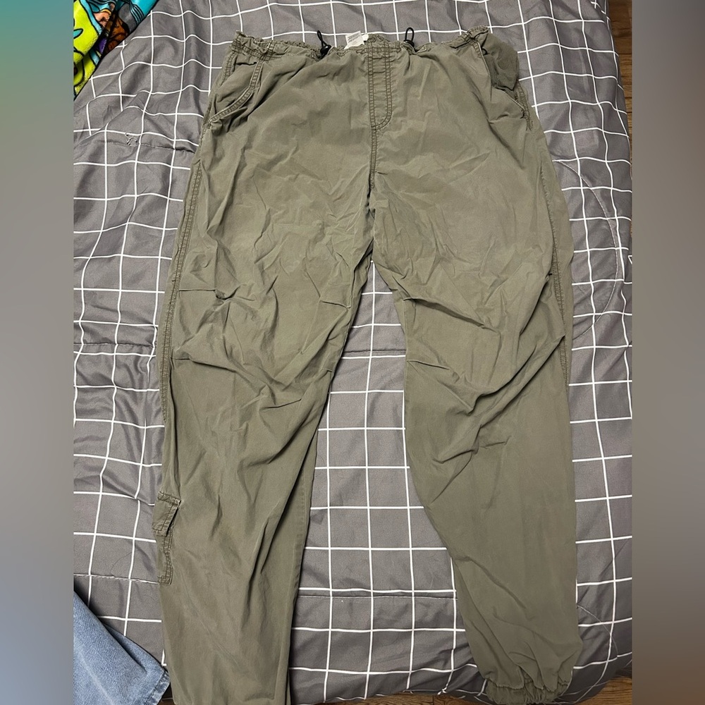 Garage cargos